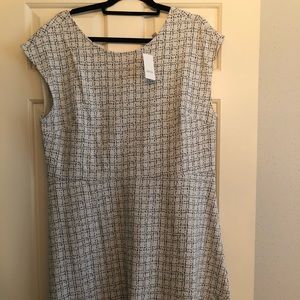 NWT Off white cap sleeve dress.